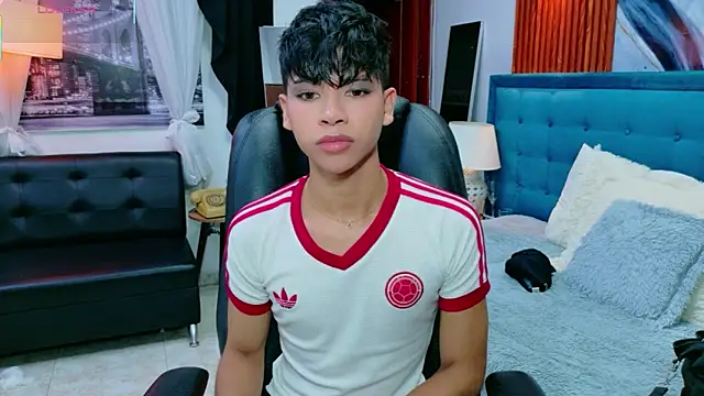 Snapshot of dilan_911 chatting on 6, 6, 2026 dilan 911 online show from 6, 6, 2026