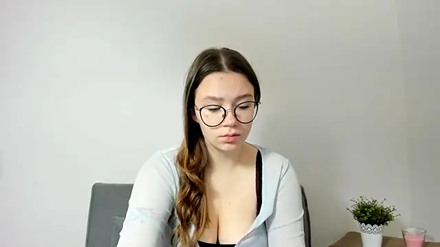 Snapshot of KatySensualy chatting on 30, 10, 2025 KatySensualy online show from 30, 10, 2025