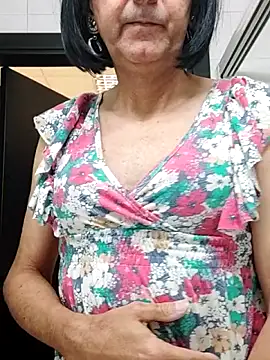 Snapshot of Emily_de_Carla chatting on 30, 10, 2025 Emily de Carla online show from 30, 10, 2025