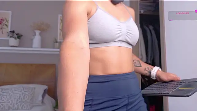 sarah rayy online show from 19, 2, 2026