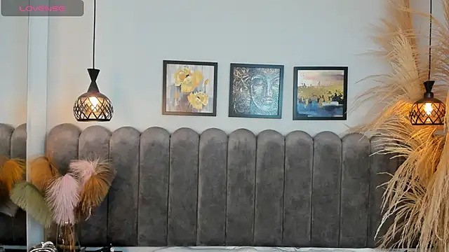 Dark nina  online show from 29, 10, 2025