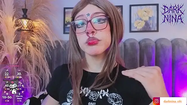 Dark nina  online show from 10, 2, 2026