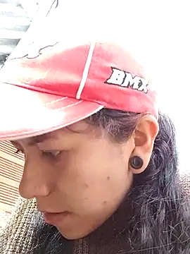 Raven Rouge  online show from 13, 3, 2026