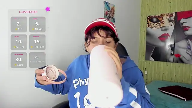 Raven Rouge  online show from 4, 3, 2026