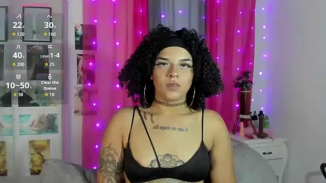 Snapshot of Darkflama1 chatting on 6, 11, 2025 Darkflama1 online show from 6, 11, 2025