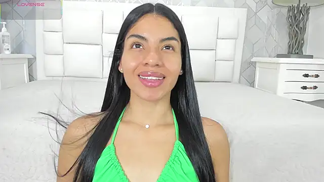 naia cox online show from 7, 11, 2025