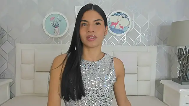 naia cox online show from 5, 12, 2025