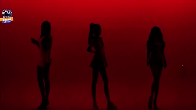 1X-one online show from 5, 11, 2025