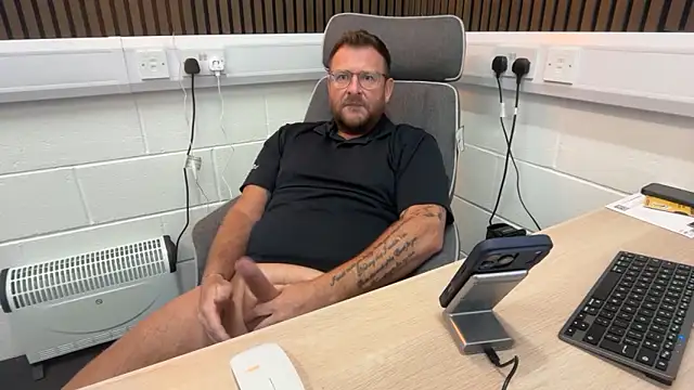 bilf1978 online show from 23, 4, 2026