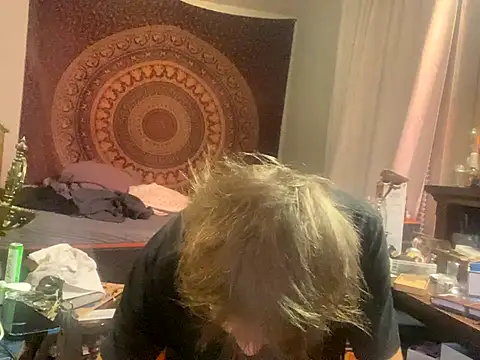 XanderOzzz online show from 15, 11, 2025