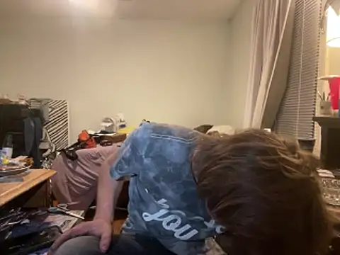 XanderOzzz online show from 18, 6, 2026