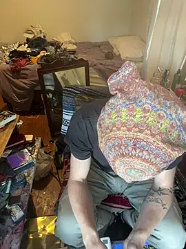 XanderOzzz online show from 4, 6, 2026