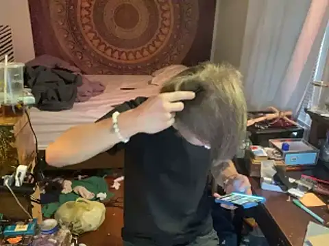 XanderOzzz online show from 7, 11, 2025