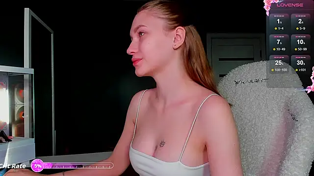 Snapshot of Ammi_bliss chatting on 19, 10, 2025 Ammi bliss online show from 19, 10, 2025