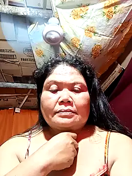 Snapshot of Mari_fvcks chatting on 28, 11, 2025 Mari fvcks online show from 28, 11, 2025