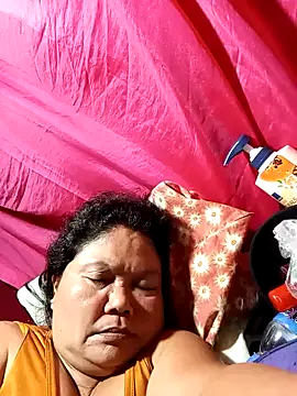 Snapshot of Mari_fvcks chatting on 23, 10, 2025 Mari fvcks online show from 23, 10, 2025