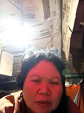 Snapshot of Mari_fvcks chatting on 28, 10, 2025 Mari fvcks online show from 28, 10, 2025