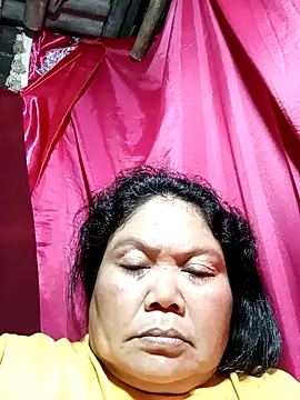 Snapshot of Mari_fvcks chatting on 22, 11, 2025 Mari fvcks online show from 22, 11, 2025