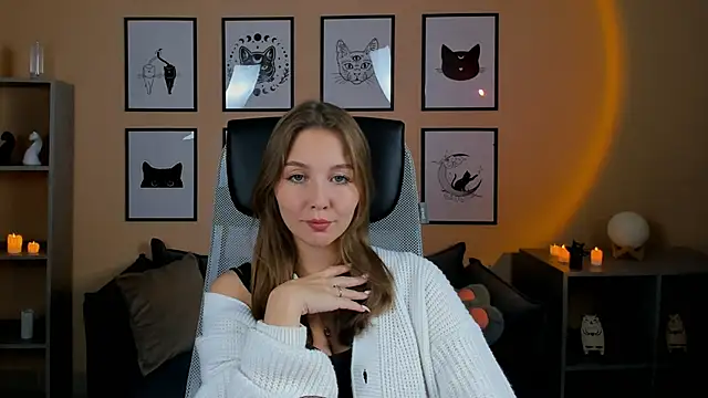 VivianGutierrez online show from 29, 9, 2025