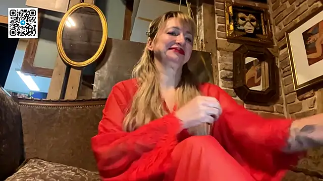 Lapussia online show from 12, 11, 2025