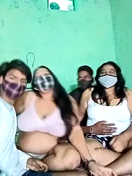 LoveOnStream online show from 28, 10, 2025