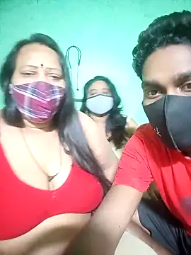 LoveOnStream online show from 7, 11, 2025