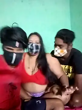 LoveOnStream online show from 24, 10, 2025