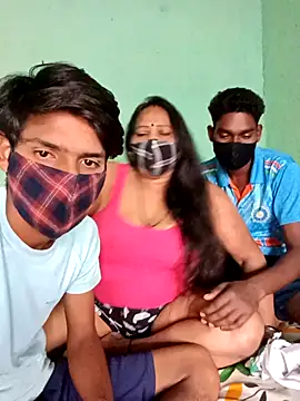 LoveOnStream online show from 19, 10, 2025