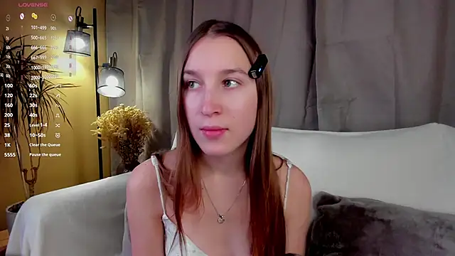 NanaMertins online show from 14, 11, 2025