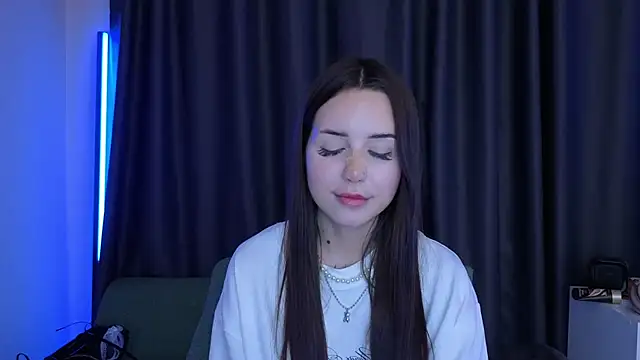 BlackEyesGirl online show from 28, 7, 2026