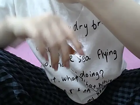 Lamoon 2k online show from 5, 11, 2025