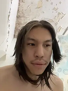 heytherepeoples717 online show from 2, 12, 2025