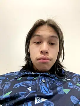 Snapshot of heytherepeoples717 chatting on 27, 10, 2025 heytherepeoples717 online show from 27, 10, 2025