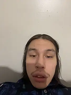 heytherepeoples717 online show from 3, 12, 2025