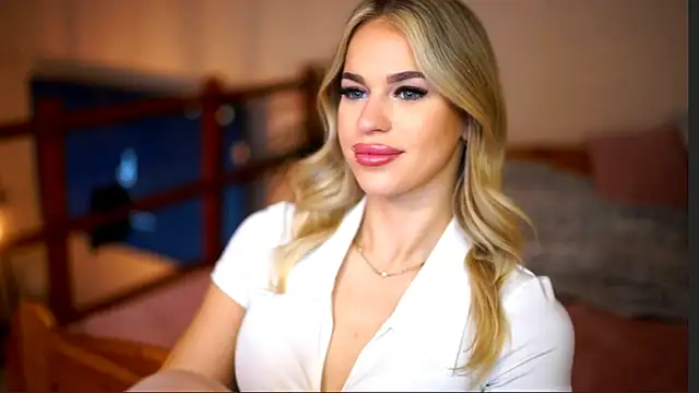 Snapshot of Emilyvanroessel chatting on 3, 5, 2026 Emilyvanroessel online show from 3, 5, 2026