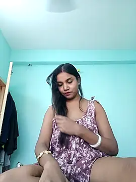 Snapshot of Miss_Tumpa chatting on 8, 11, 2025 Miss Tumpa online show from 8, 11, 2025