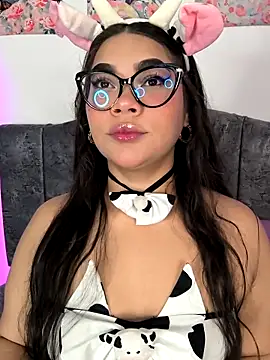 Vale Walker online show from 31, 10, 2025