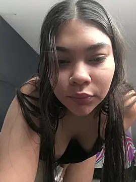 Vale Walker online show from 2, 4, 2026