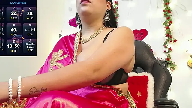 Snapshot of IndraKaur_ chatting on 19, 5, 2026 IndraKaur online show from 19, 5, 2026