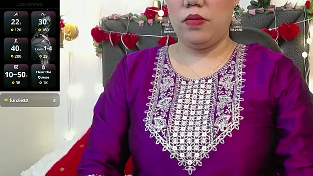 IndraKaur  online show from 1, 4, 2026