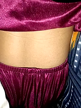hot manishacpl online show from 10, 5, 2026