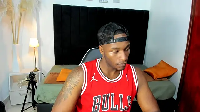 Snapshot of chrstian_lewis1 chatting on 9, 11, 2025 chrstian lewis1 online show from 9, 11, 2025