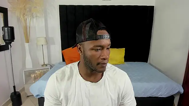 Snapshot of chrstian_lewis1 chatting on 3, 11, 2025 chrstian lewis1 online show from 3, 11, 2025