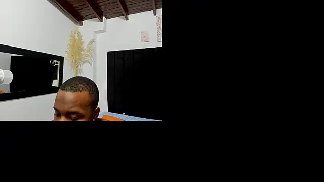 Snapshot of chrstian_lewis1 chatting on 31, 10, 2025 chrstian lewis1 online show from 31, 10, 2025