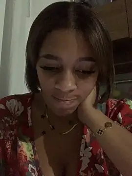 Snapshot of Crisschiavo chatting on 5, 11, 2025 Crisschiavo online show from 5, 11, 2025