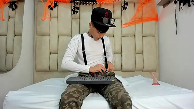 Felipe Cold online show from 25, 10, 2025