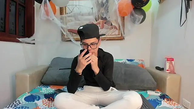 Felipe Cold online show from 28, 10, 2025