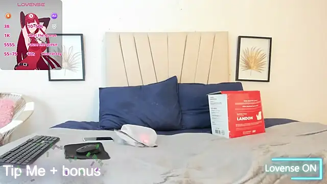  Miaa khalifa  online show from 26, 3, 2026