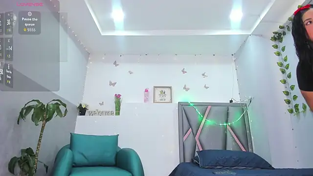 aurora tziu online show from 14, 2, 2026