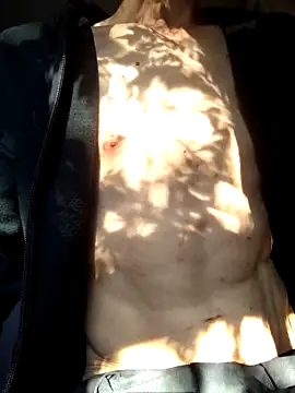 Snapshot of maxpowers84 chatting on 5, 10, 2025 maxpowers84 online show from 5, 10, 2025